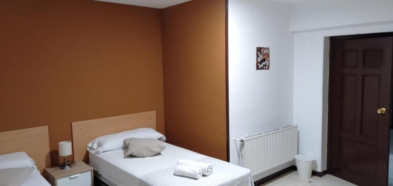 Hotel New Hortaleza Coliving Madryt Zewnętrze zdjęcie