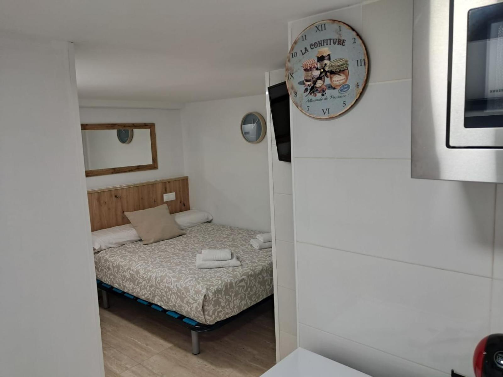 Hotel New Hortaleza Coliving Madryt Zewnętrze zdjęcie