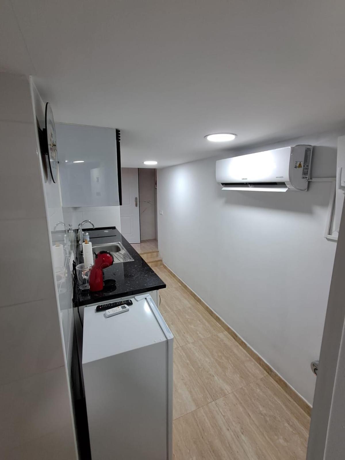 Hotel New Hortaleza Coliving Madryt Pokój zdjęcie