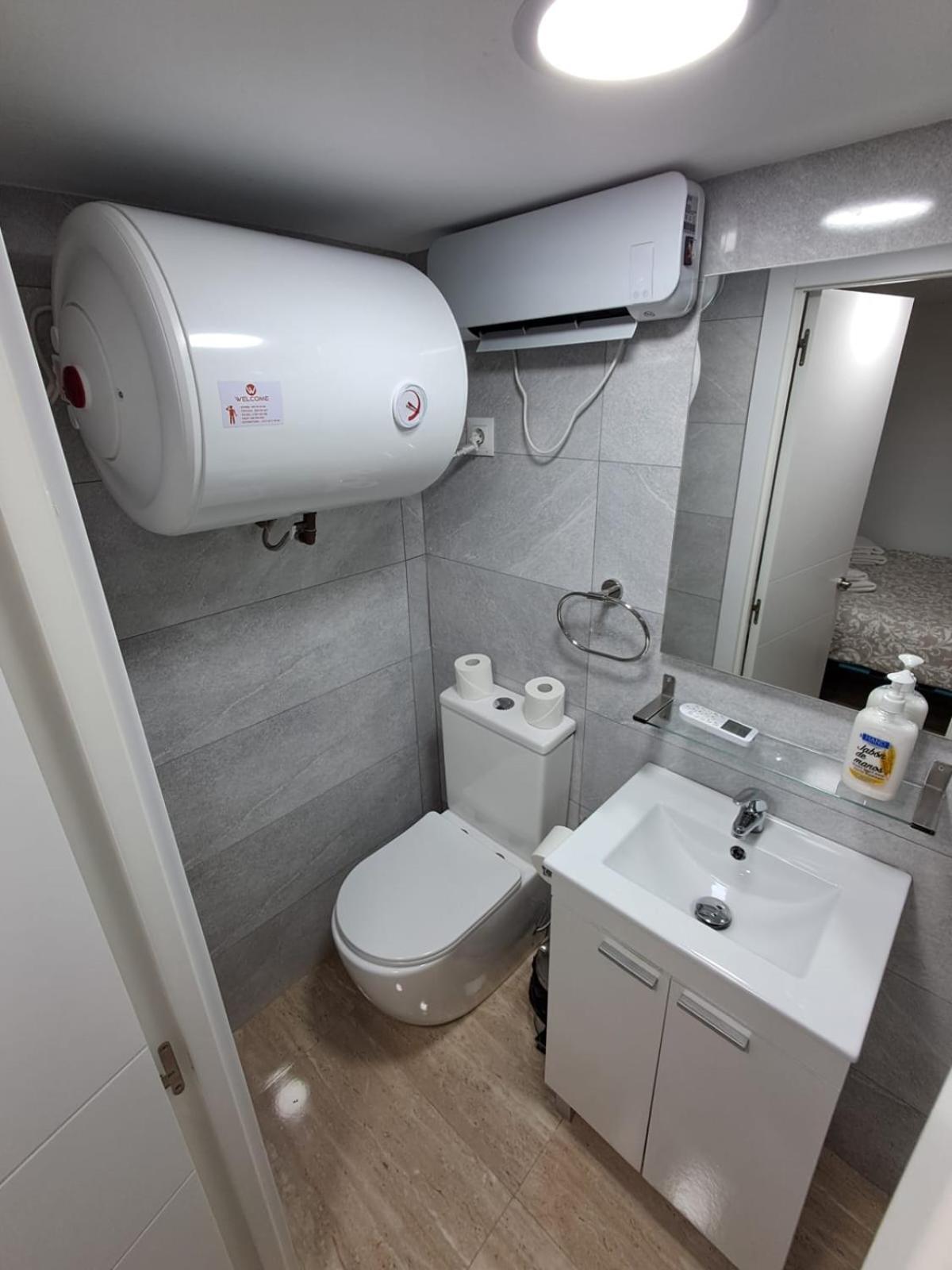 Hotel New Hortaleza Coliving Madryt Pokój zdjęcie